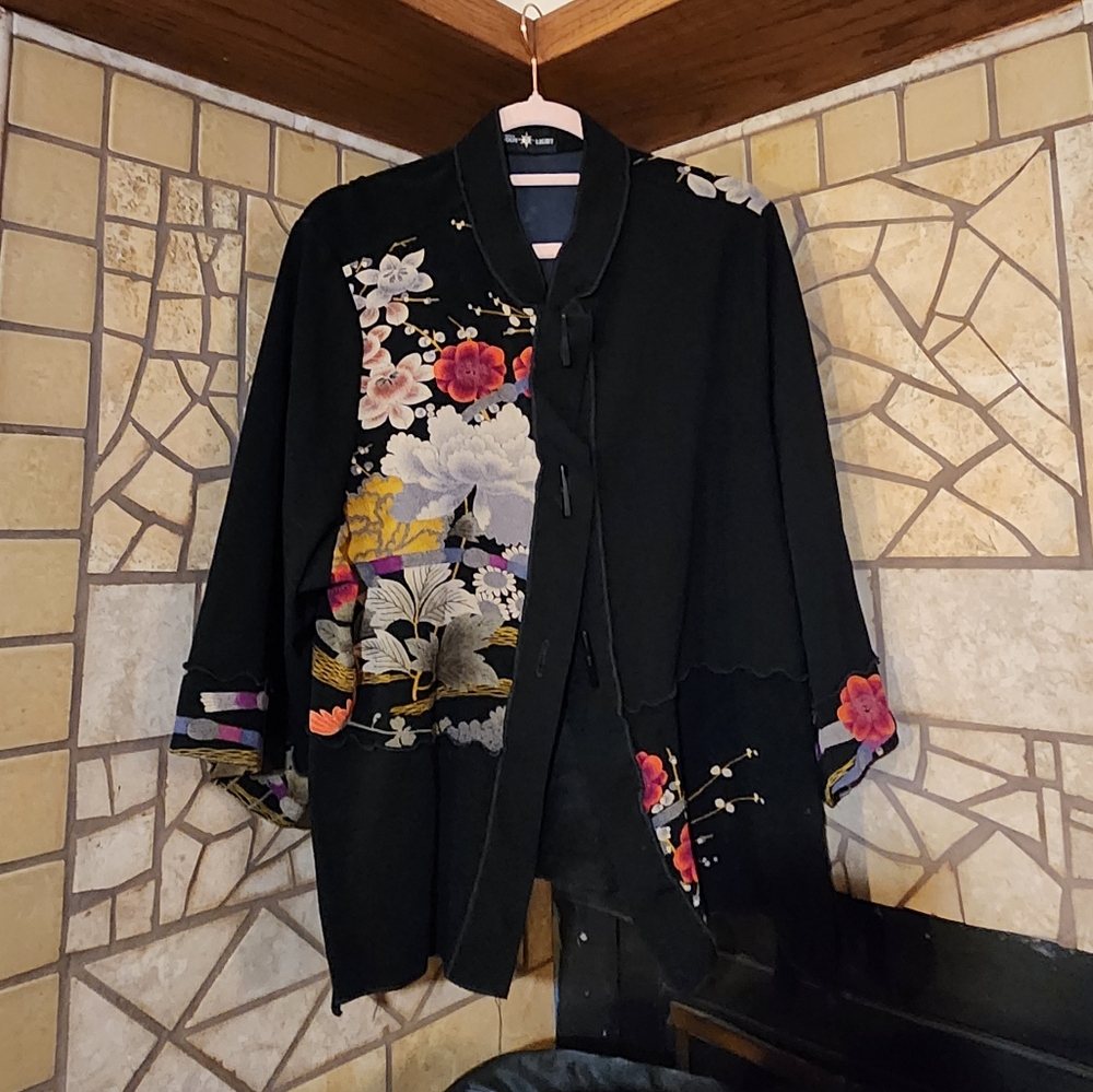 Kimono Style Shirt Japanese Flowers Print
